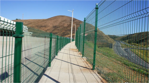 Centro de Distribuição Bahamas - Juiz de Fora - MG Centro de Distribuição Bahamas - Juiz de Fora - MG