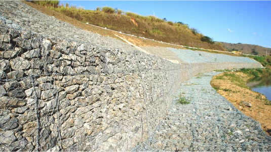 Contenção de Encosta - BR 040 Contenção de Encosta - BR 040